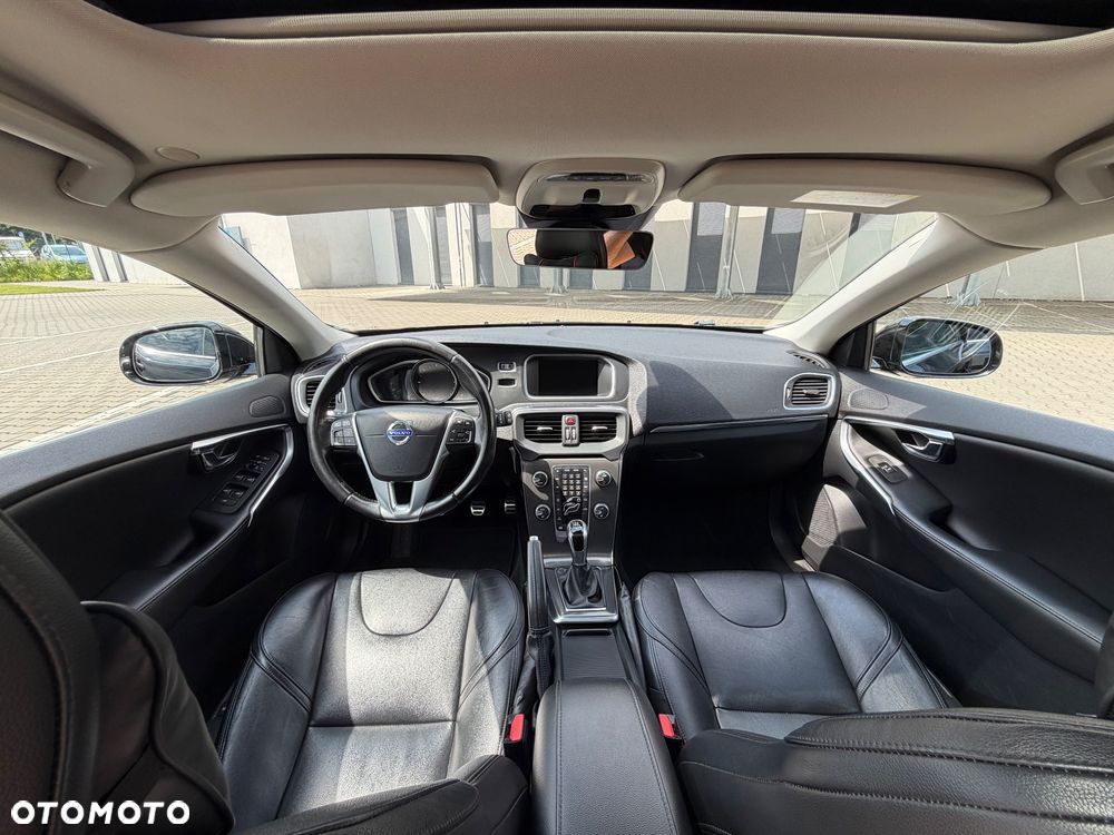 Volvo V40 D4 Drive-E Summum - 18