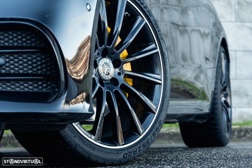 Mercedes-Benz E 220 d AMG Line Aut. - 3