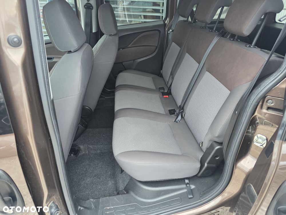 Fiat Doblo 1.6 16V Multijet Trekking - 13