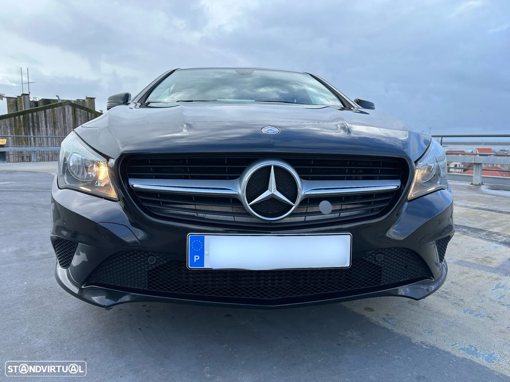 Mercedes-Benz CLA 180 - 3
