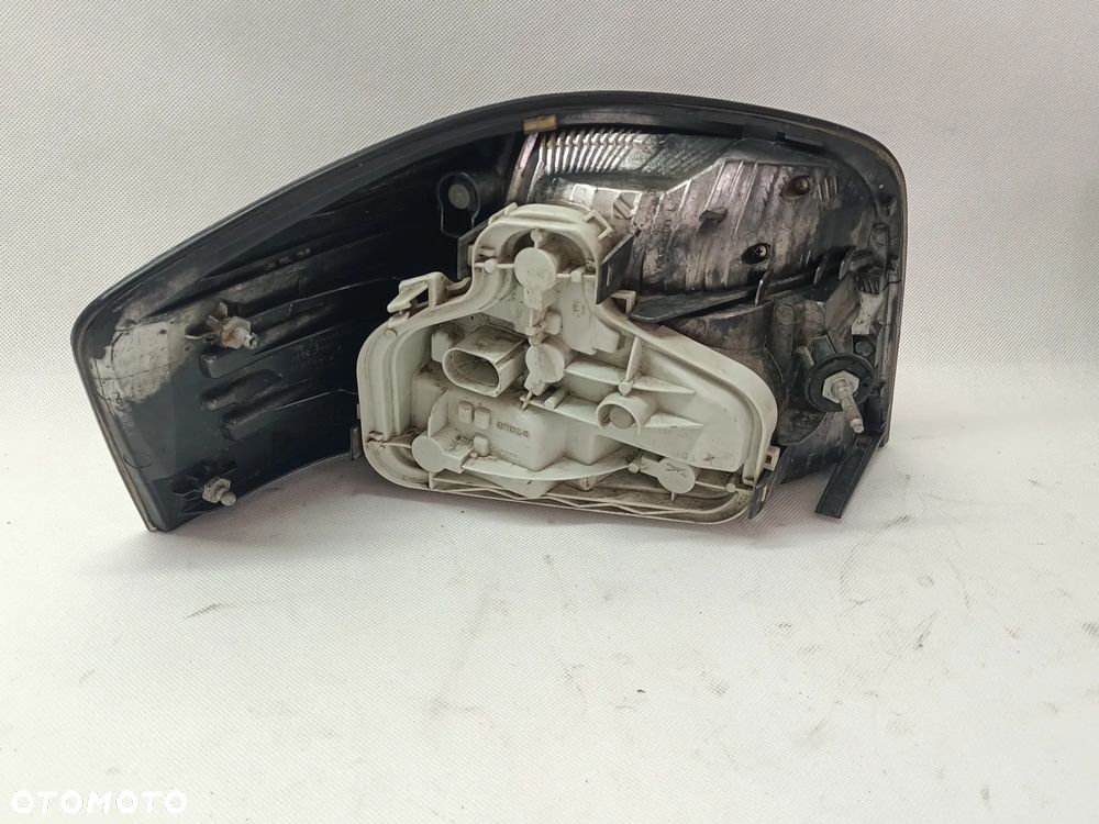 Audi A3 8P 3 drzwi lampy tylne ciemne diodowe - 10