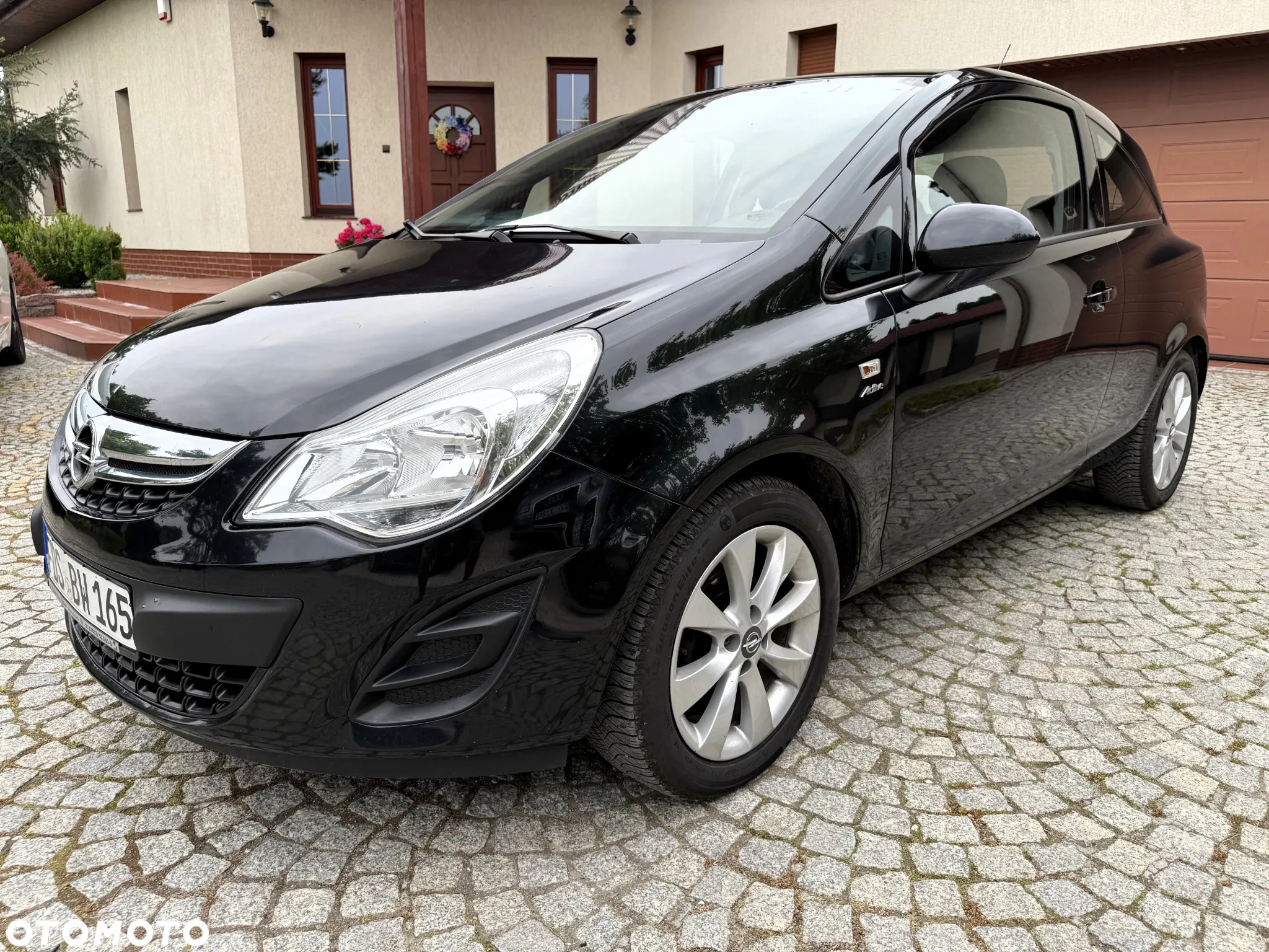 Opel Corsa 1.4 16V Active - 3