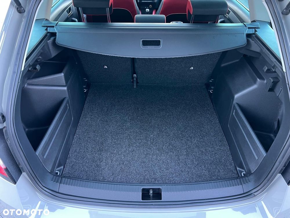 Skoda Fabia 1.2 TSI Monte Carlo - 35