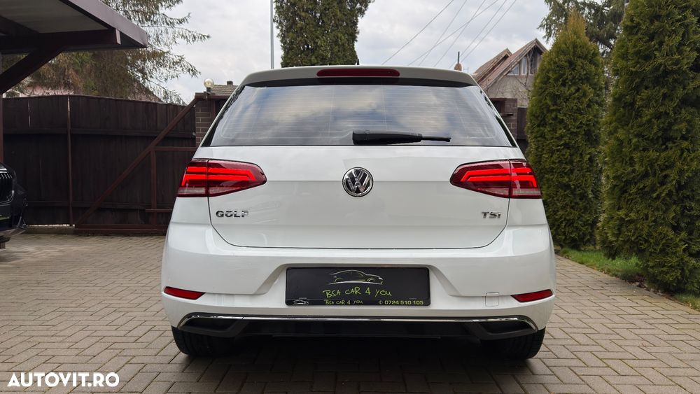 Volkswagen Golf 1.0 TSI DSG Comfortline - 5