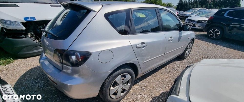 Mazda 3 - 4
