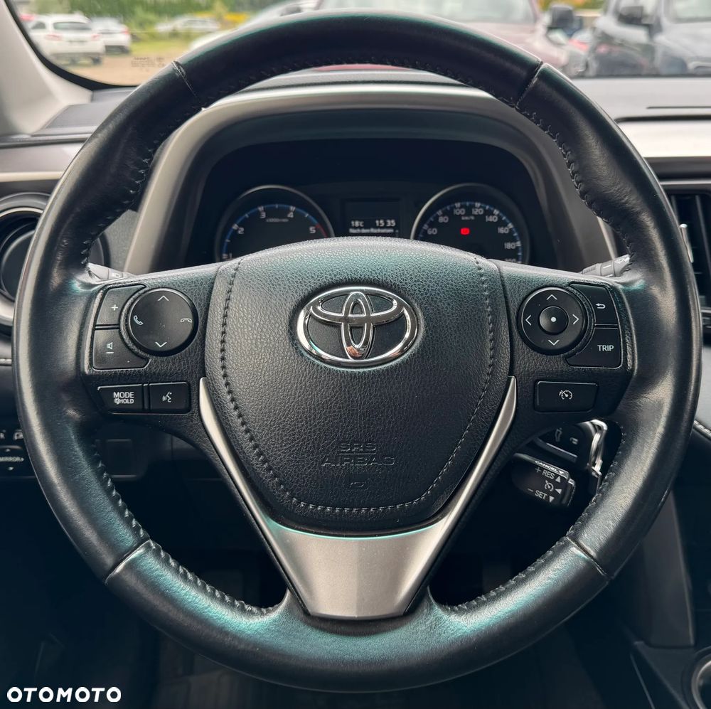 Toyota RAV4 - 19