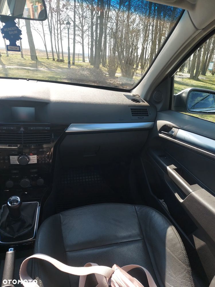Opel Astra 1.3 CDTI Cosmo - 21
