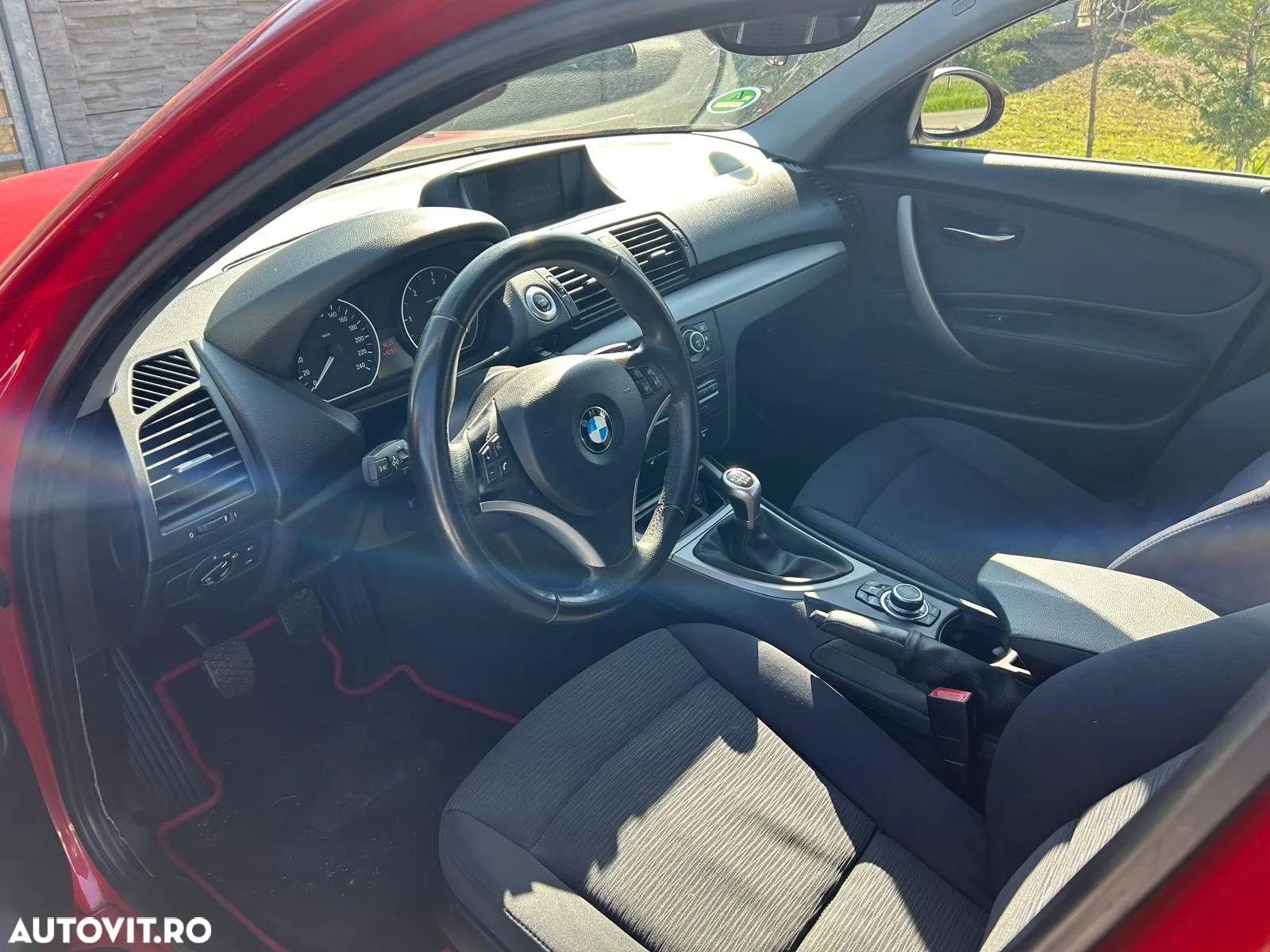BMW Seria 1 116d - 10