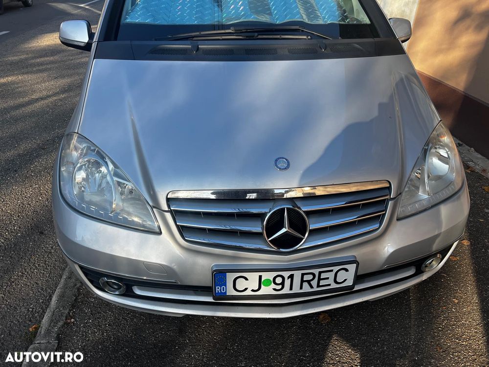 Mercedes-Benz A - 10