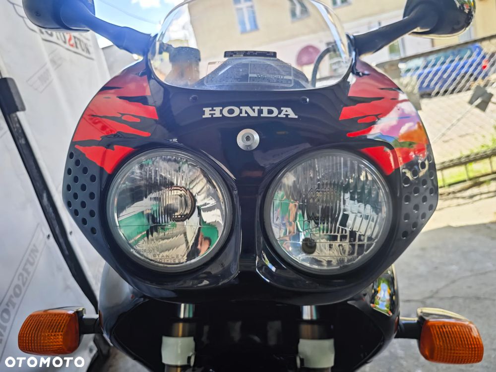 Honda CBR - 18