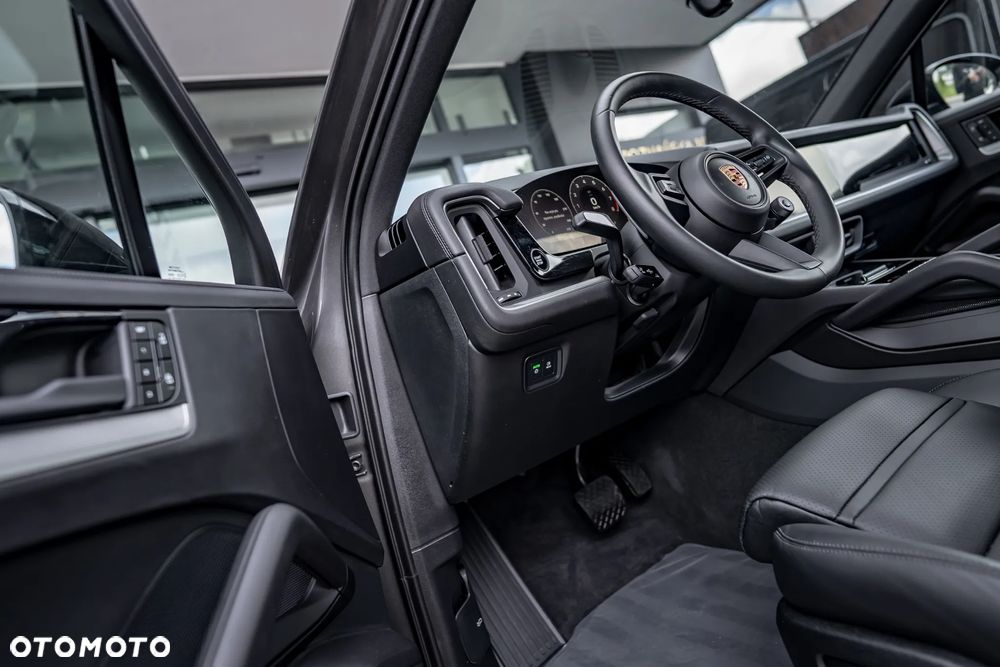 Porsche Cayenne E-Hybrid PHEV - 22