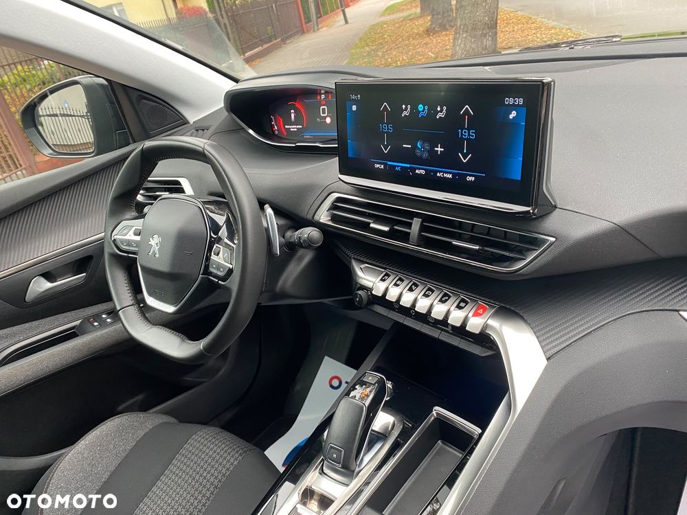 Peugeot 5008 PureTech 130 EAT8 Stop & Start Allure Pack - 6
