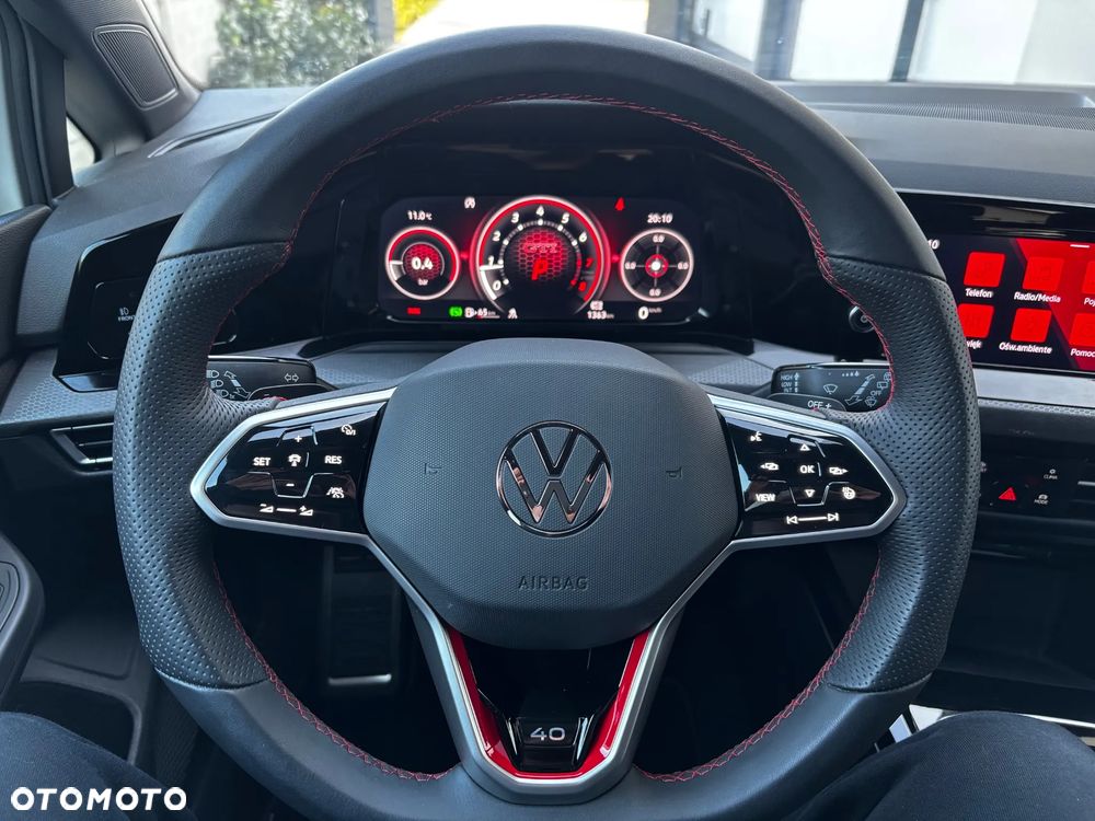 Volkswagen Golf VIII 2.0 TSI GTI DSG - 12