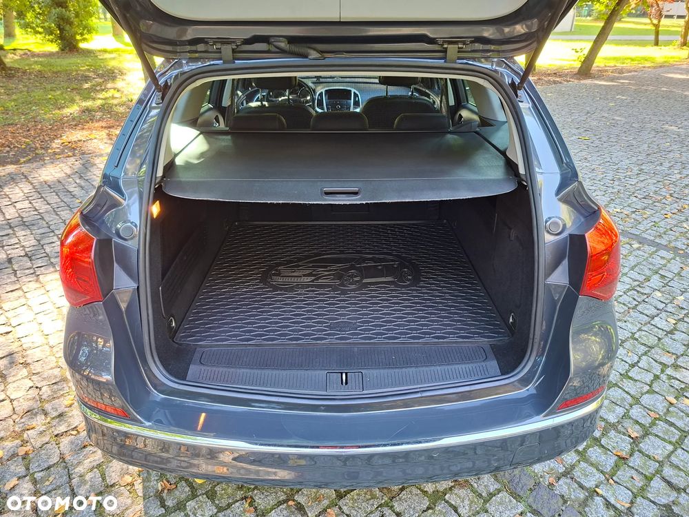 Opel Astra 1.4 T Cosmo - 34