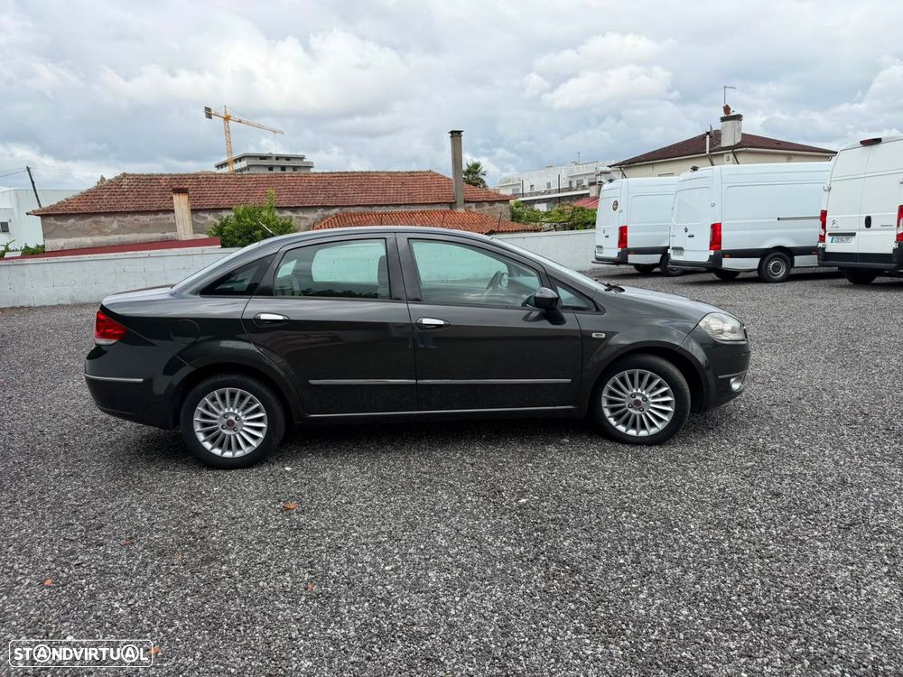 Fiat Linea 1.3 M-Jet Emotion - 10