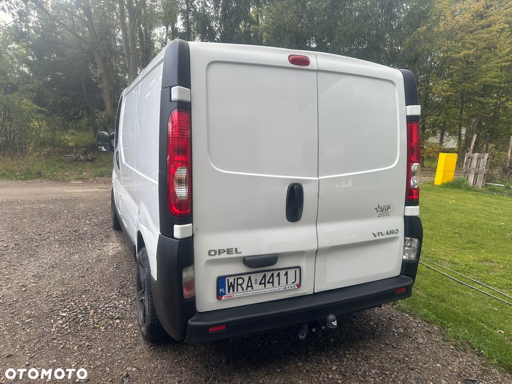Opel Vivaro - 9