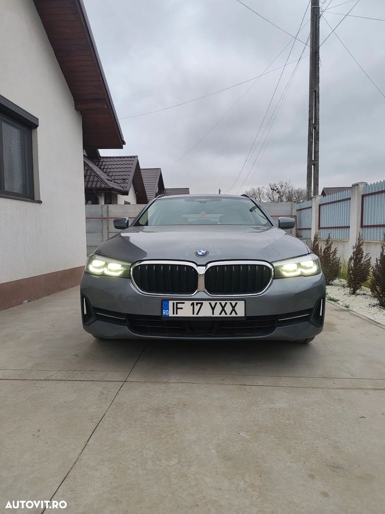 BMW Seria 5 530e Touring Aut. - 1