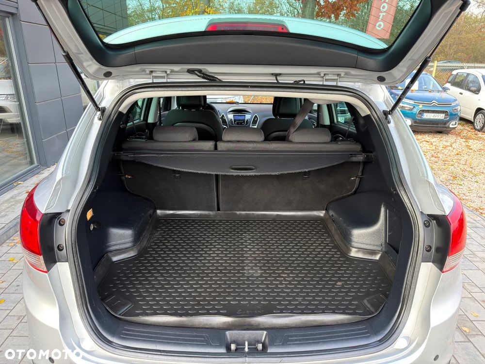Hyundai ix35 2.0 Premium 2WD - 27
