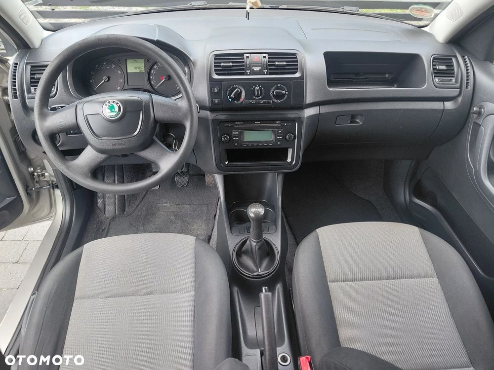 Skoda Roomster - 12