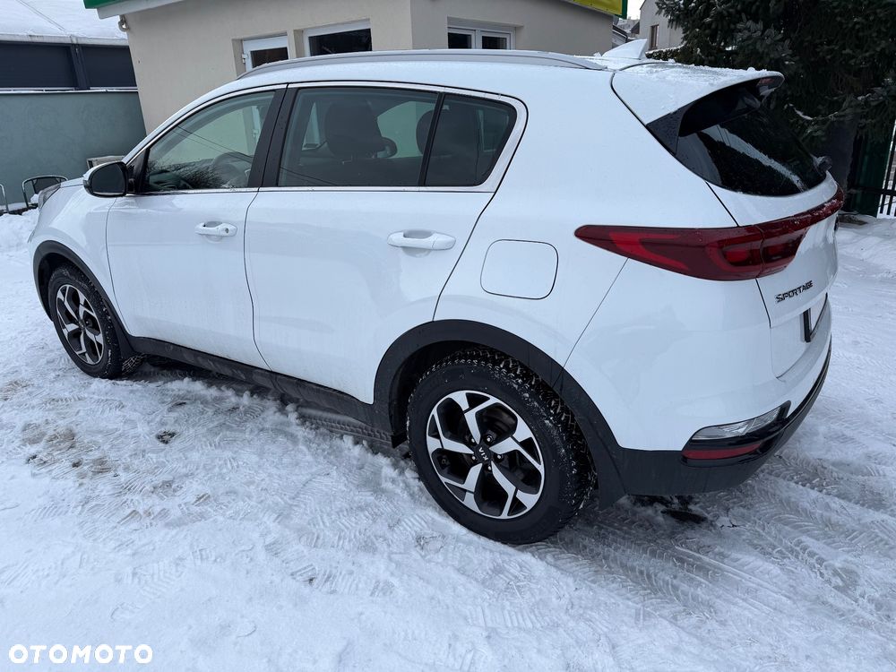 Kia Sportage 1.6 T-GDI Black Edition 2WD DCT - 6