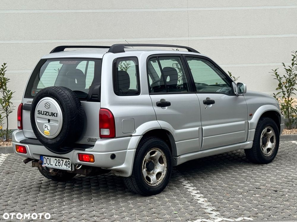 Suzuki Vitara 2.0 16V JLXS - 14