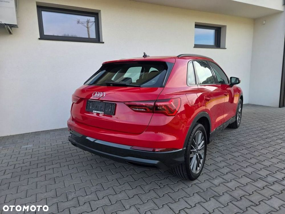 Audi Q3 - 4
