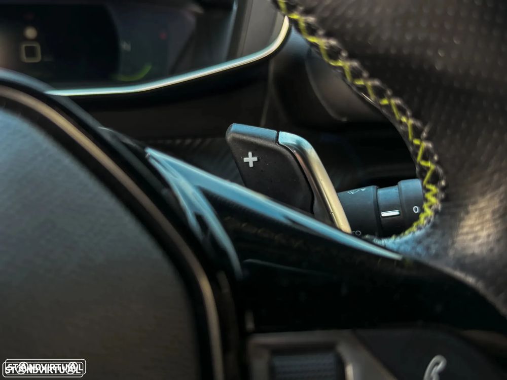 Peugeot 2008 1.5 BlueHDi GT Line EAT8 - 21