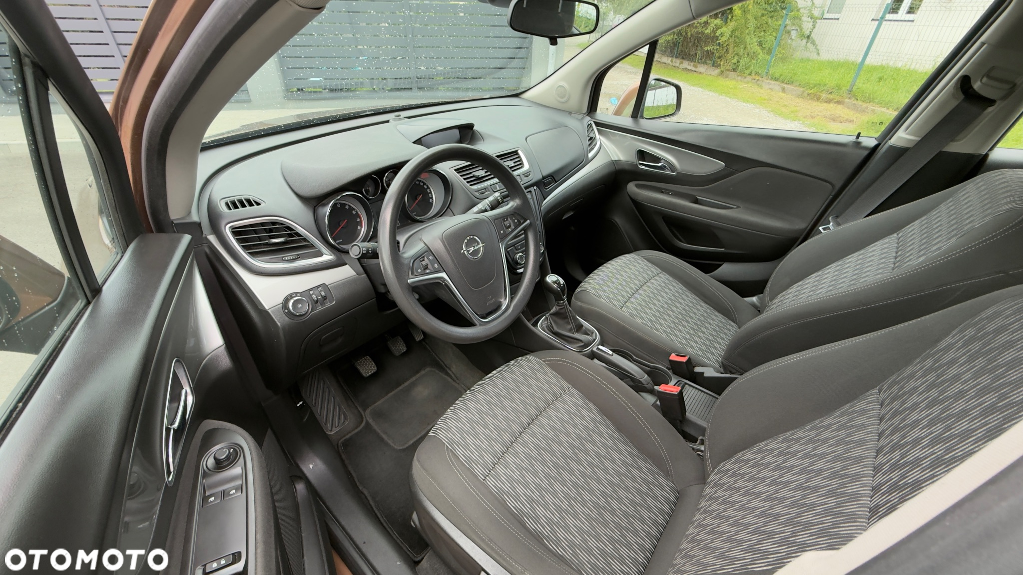 Opel Mokka 1.6 Essentia S&S - 5