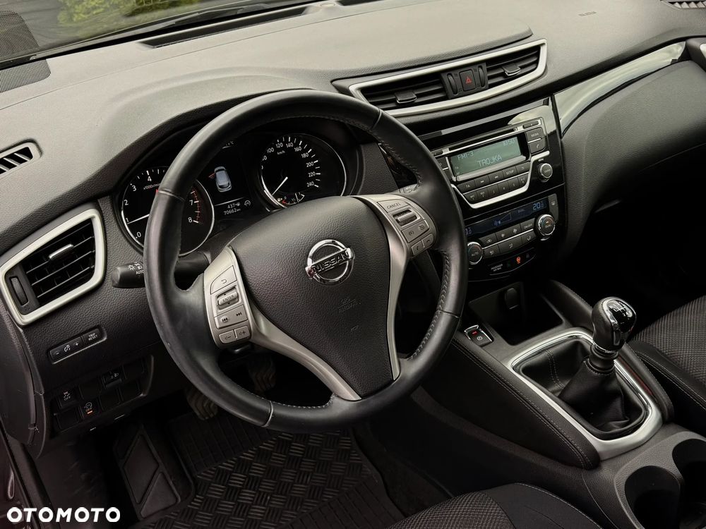 Nissan Qashqai - 10