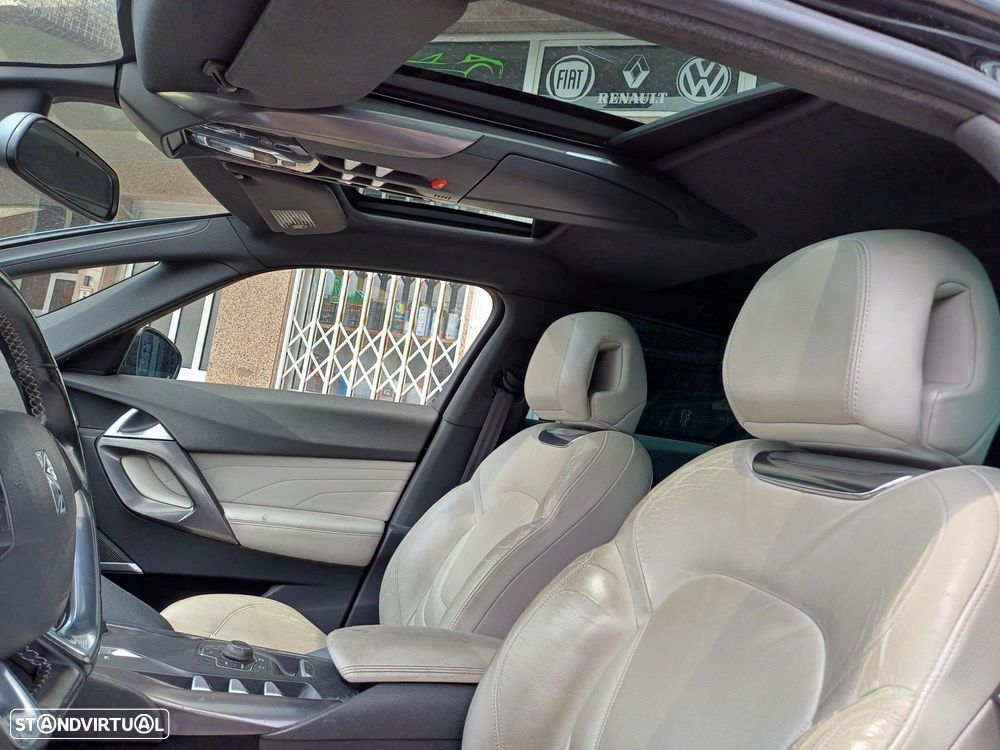 Citroën DS5 2.0 HDi Hy4 So Chic CMP6 102g - 9