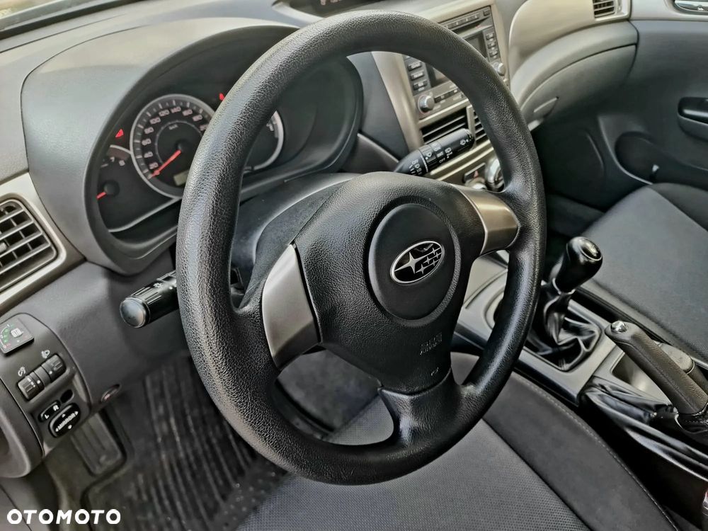 Subaru Impreza 2.0 RS - 21