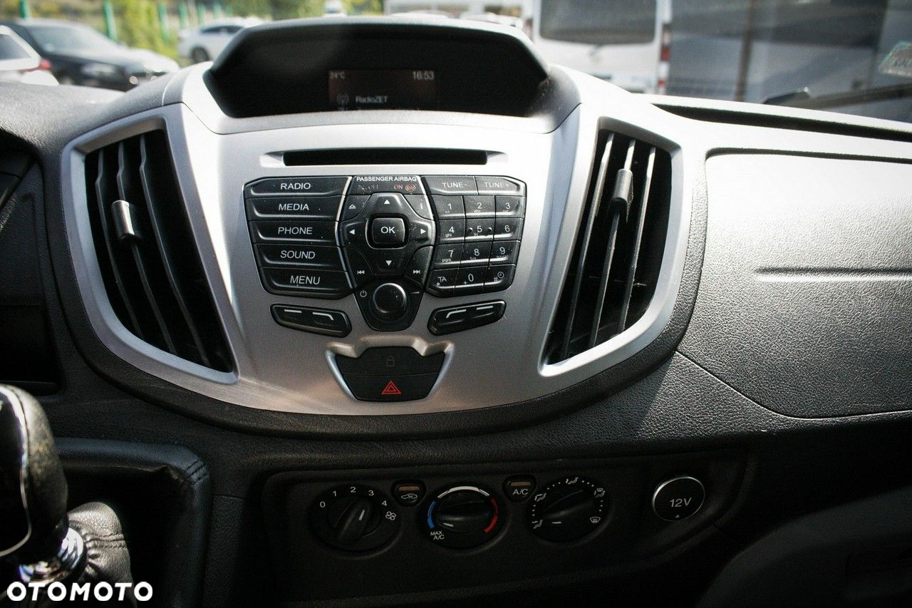 Ford Transit - 8