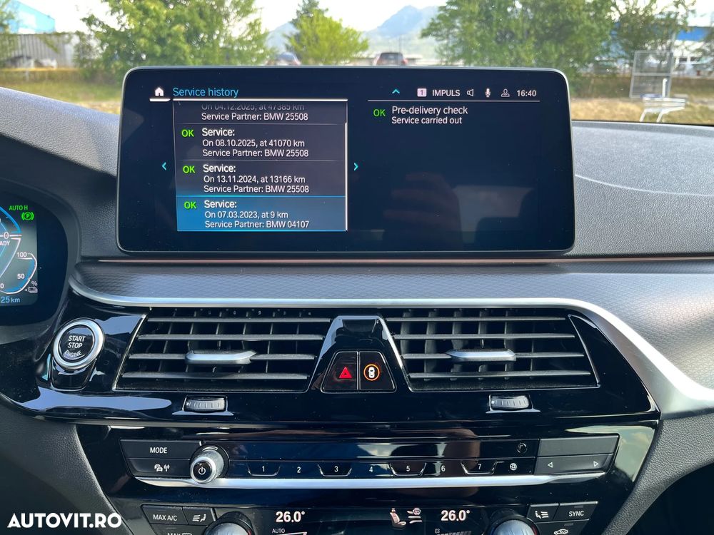 BMW Seria 5 530e xDrive AT PHEV - 24