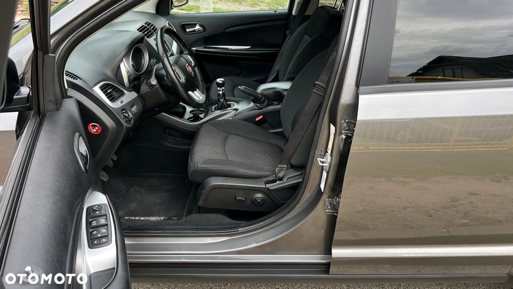 Fiat Freemont 2.0 Multijet 16V DPF Urban - 23
