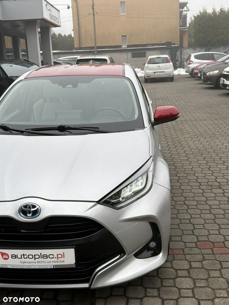 Toyota Yaris - 11