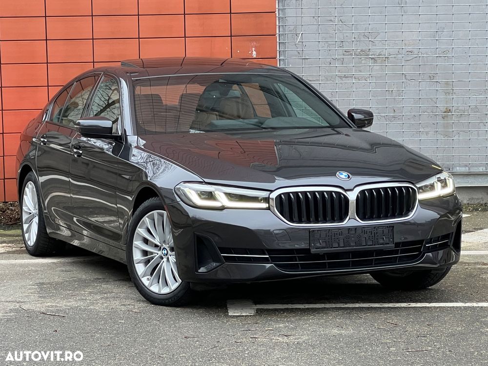 BMW Seria 5 530e Aut. Luxury Line - 1
