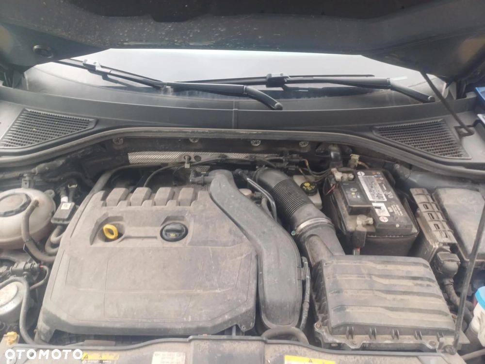 Volkswagen T-Roc 1.5 TSI GPF ACT Premium DSG - 2