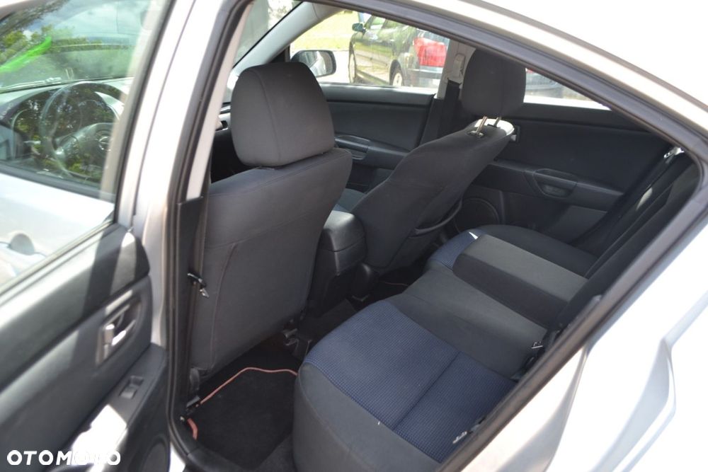 Mazda 3 - 7