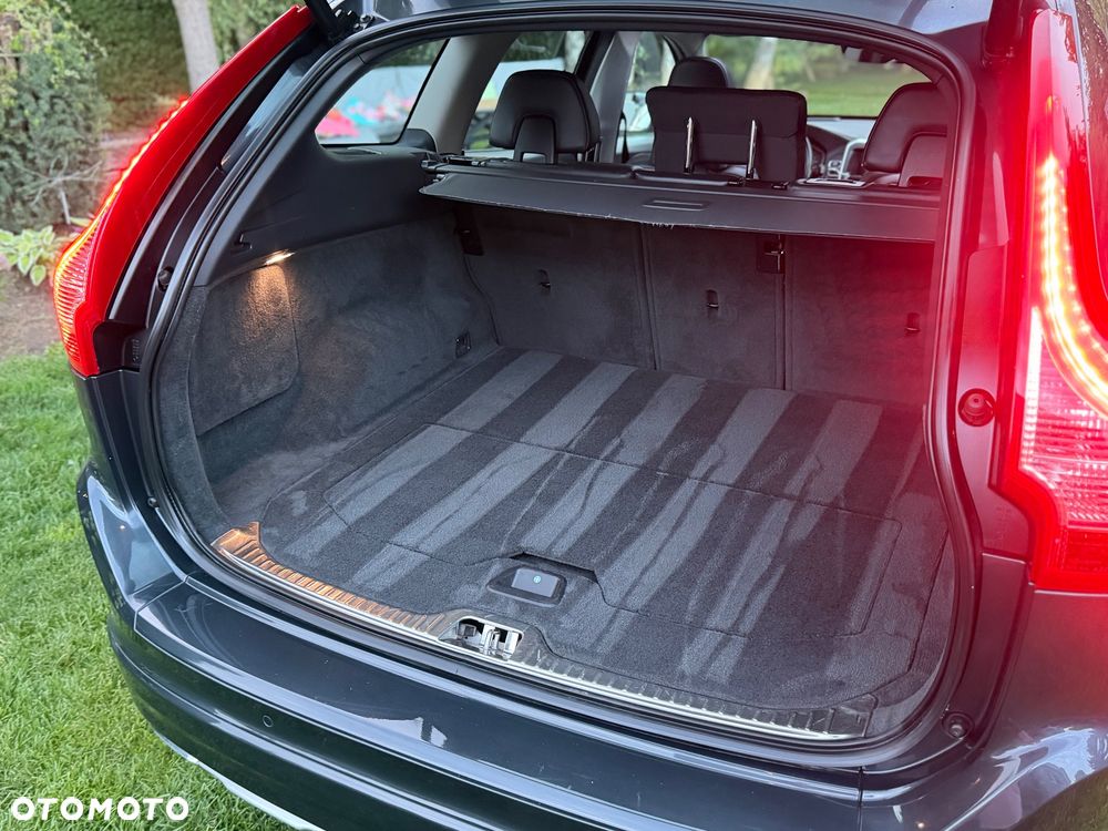 Volvo XC 60 D4 Drive-E Momentum - 16