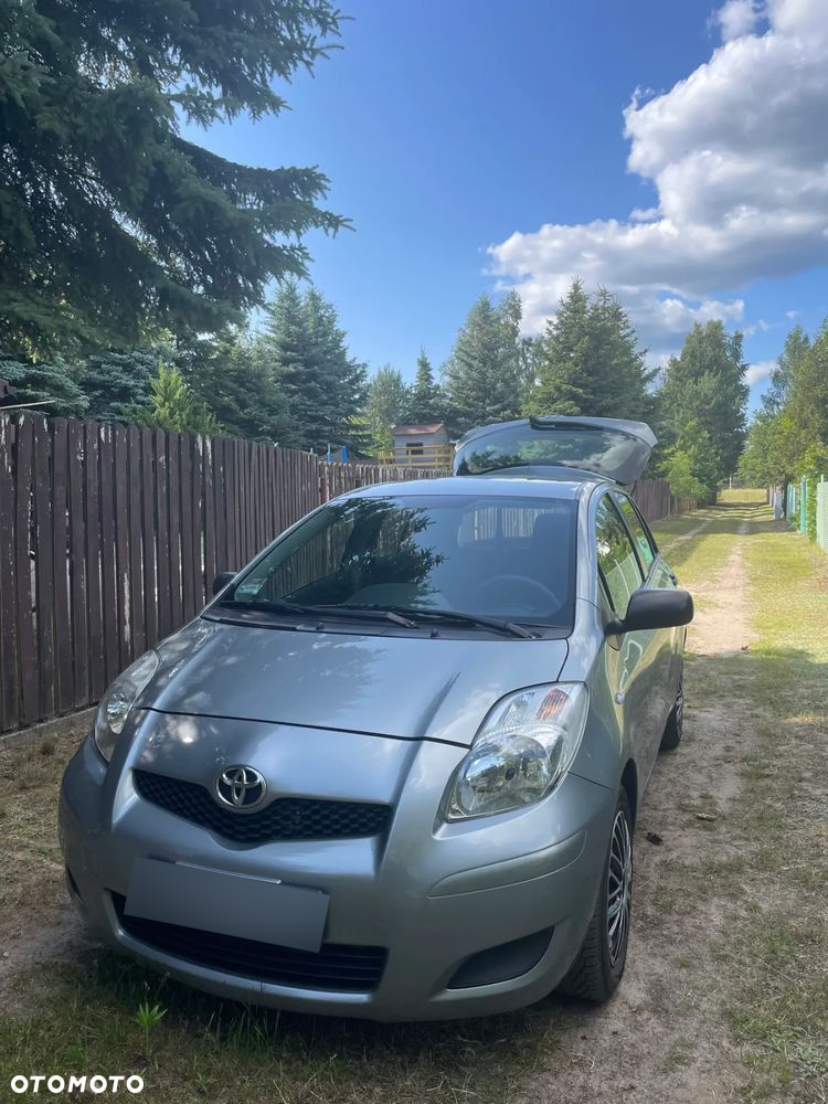 Toyota Yaris 1.33 Luna - 2