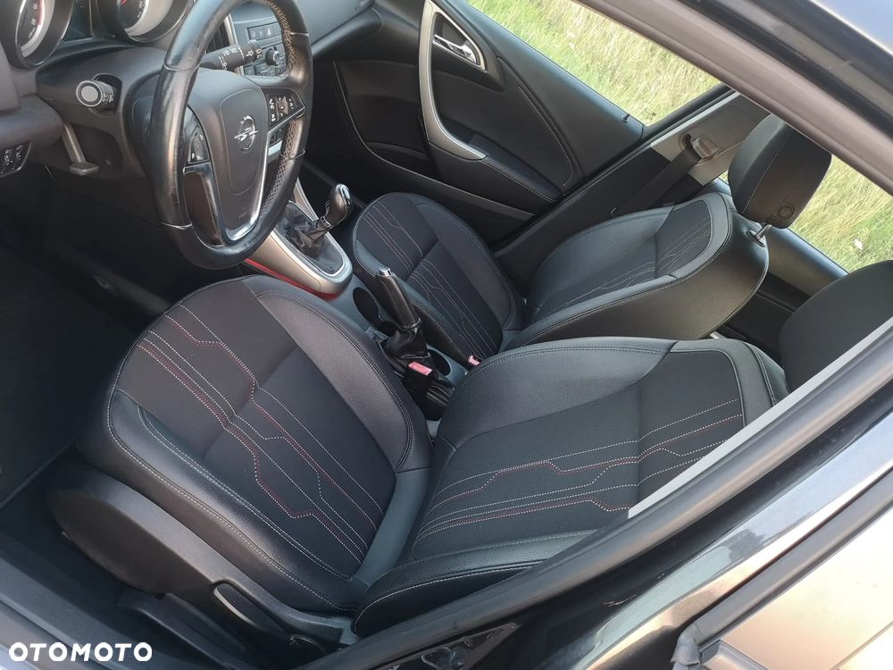 Opel Astra 1.4 Turbo - 32