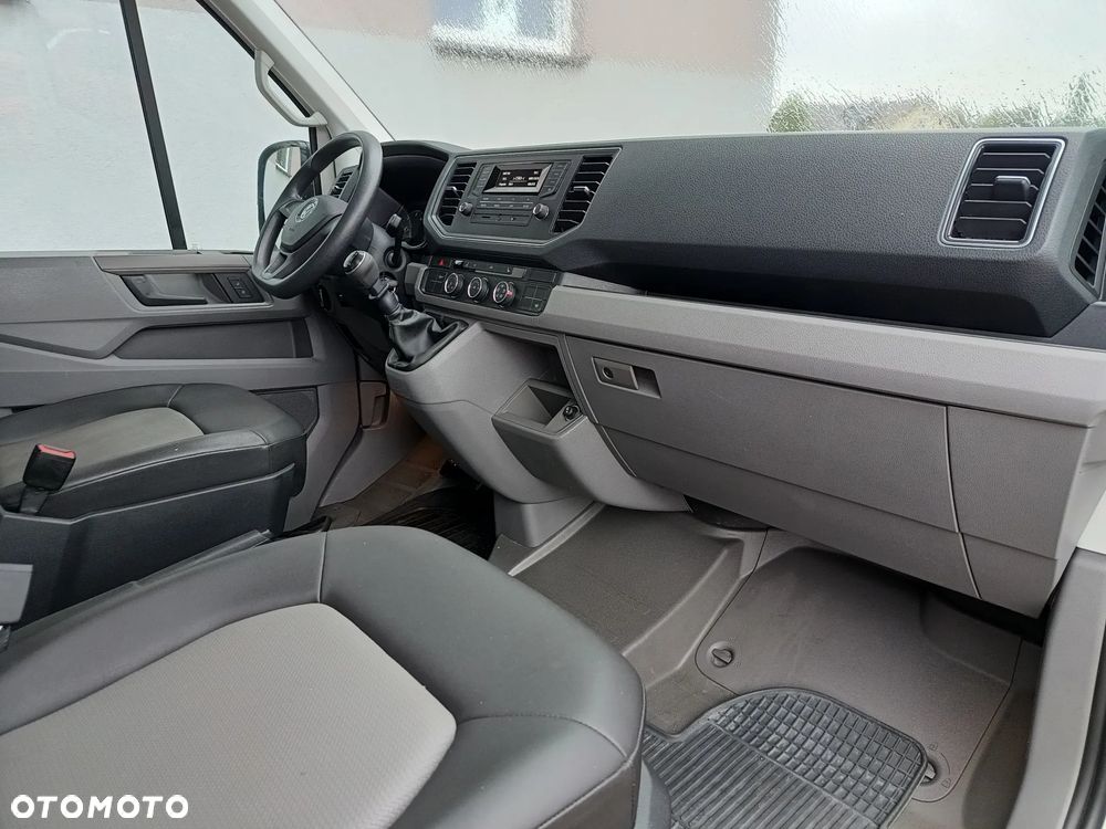 Volkswagen CRAFTER 2,0tdi 140KM Nowy model - 19