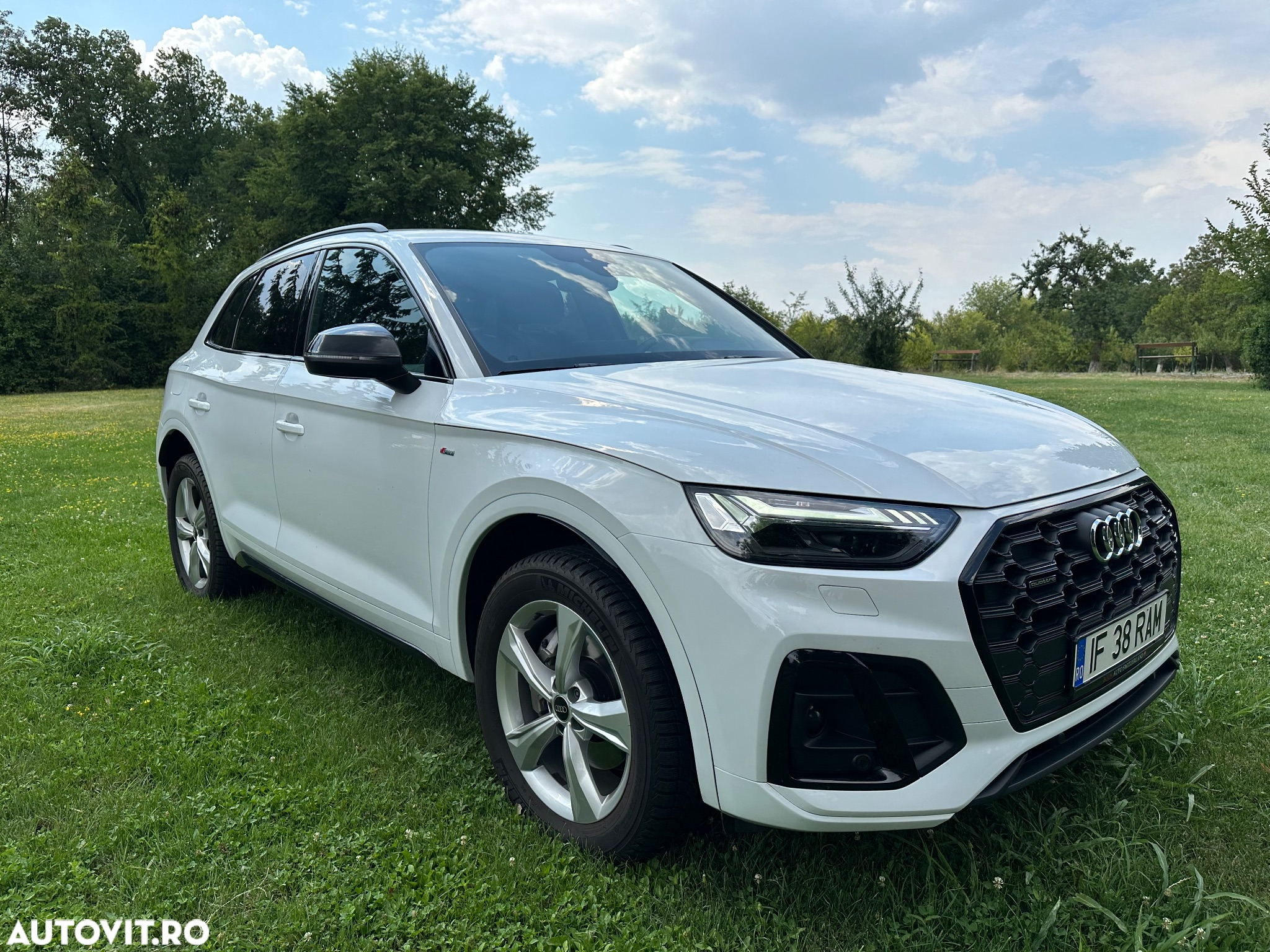 Audi Q5 40 TDI quattro S tronic S line - 14
