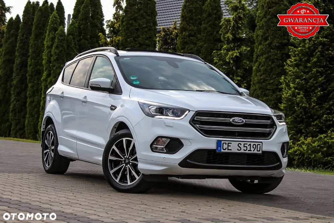Ford Kuga 1.5 EcoBoost 2x4 ST-Line - 1