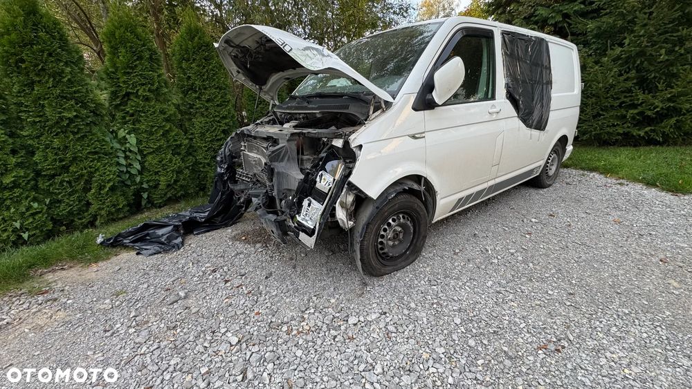 Volkswagen Transporter - 5