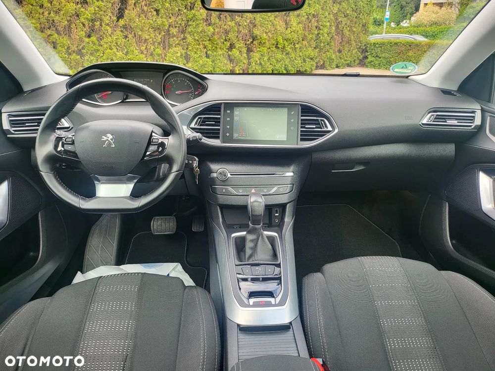 Peugeot 308 BlueHDi 120 EAT6 Stop & Start Allure - 21
