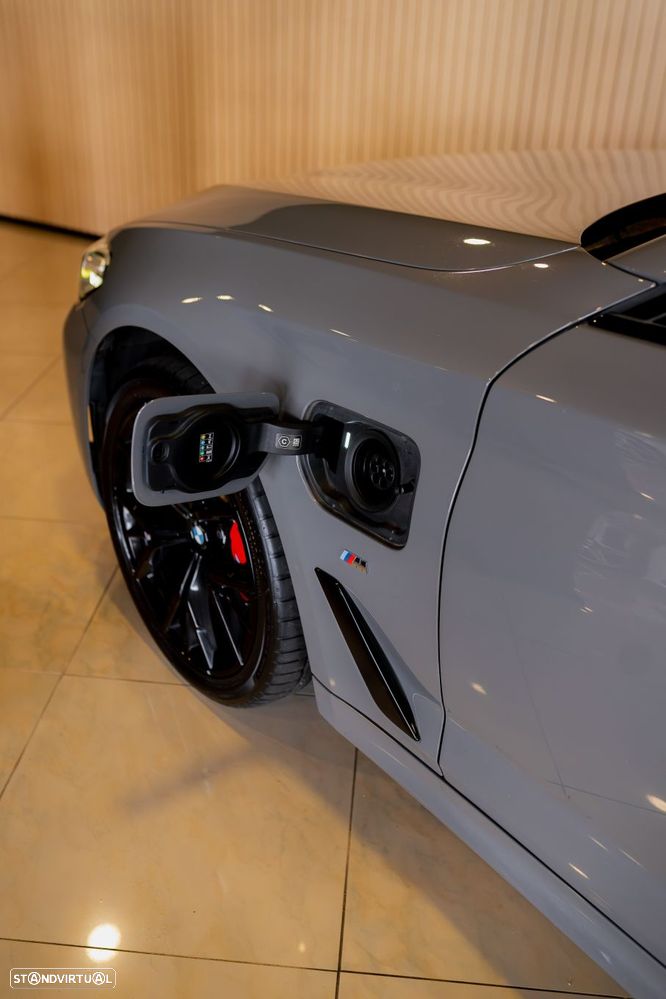 BMW 520 e Pack M - 19