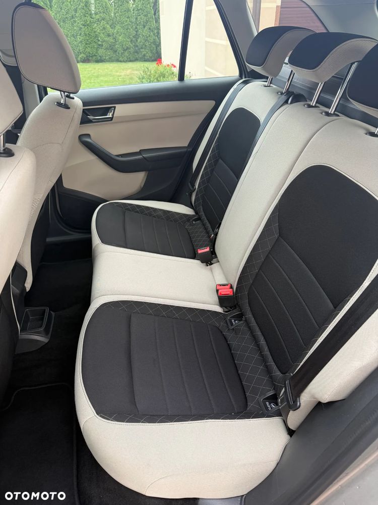 Skoda Fabia 1.2 TSI Style DSG - 10
