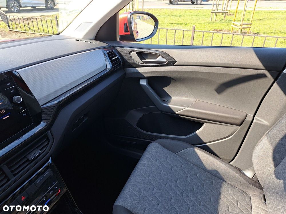 Volkswagen T-Cross 1.0 TSI Life Plus DSG - 18