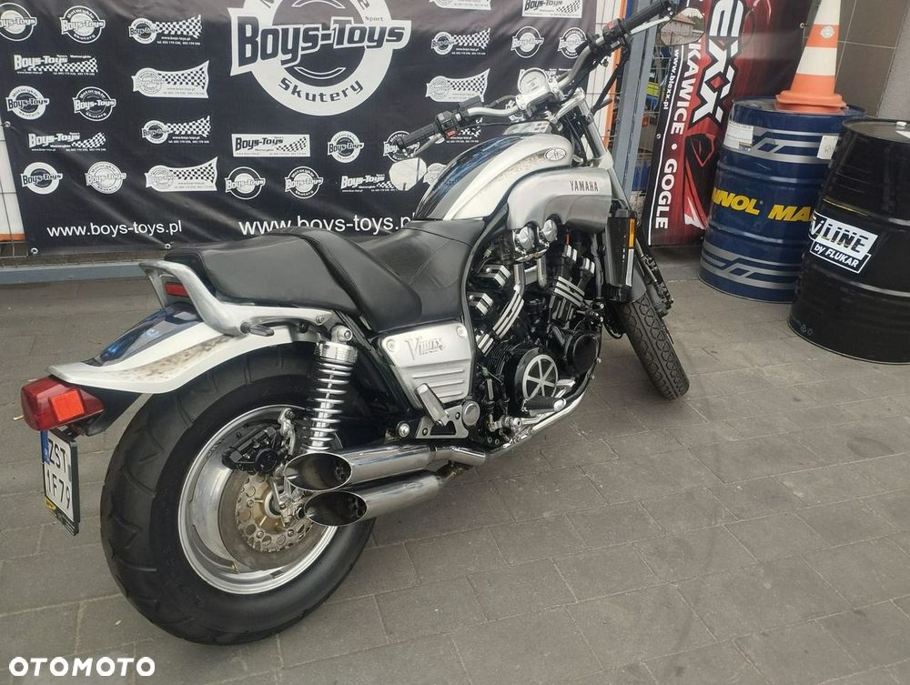 Yamaha V-MAX - 2